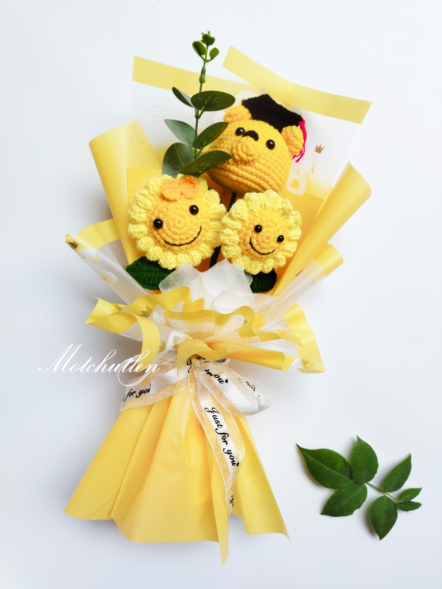 Bó Hoa Tốt Nghiệp Gấu Mix Hoa Hướng Dương - Hình ảnh 6